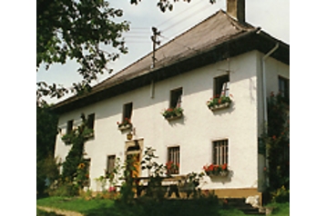 Austria Privát Steinbach am Attersee, Exterior